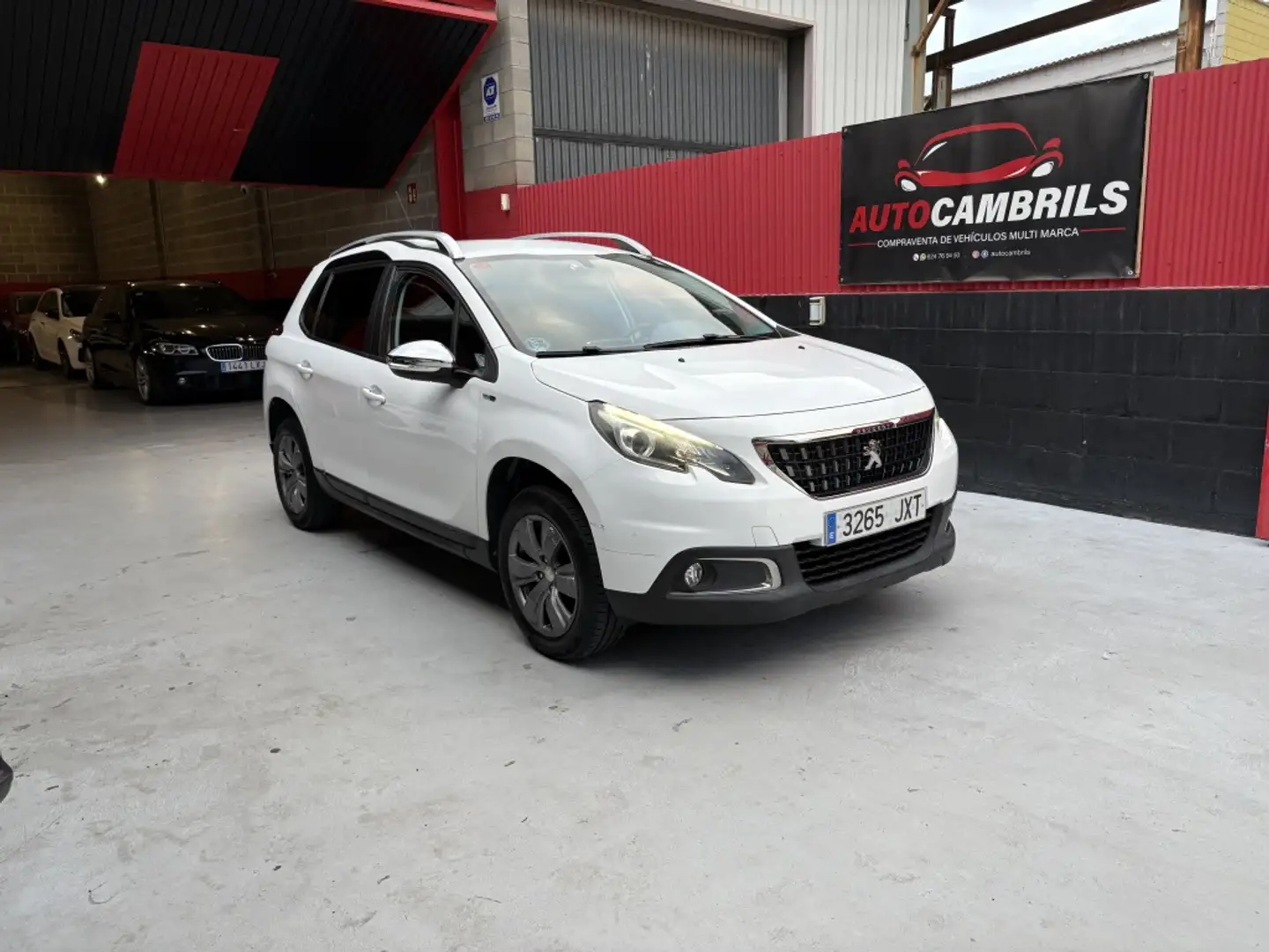 Peugeot 2008 1.2 PureTech S&S Style 110 Blanc - 1
