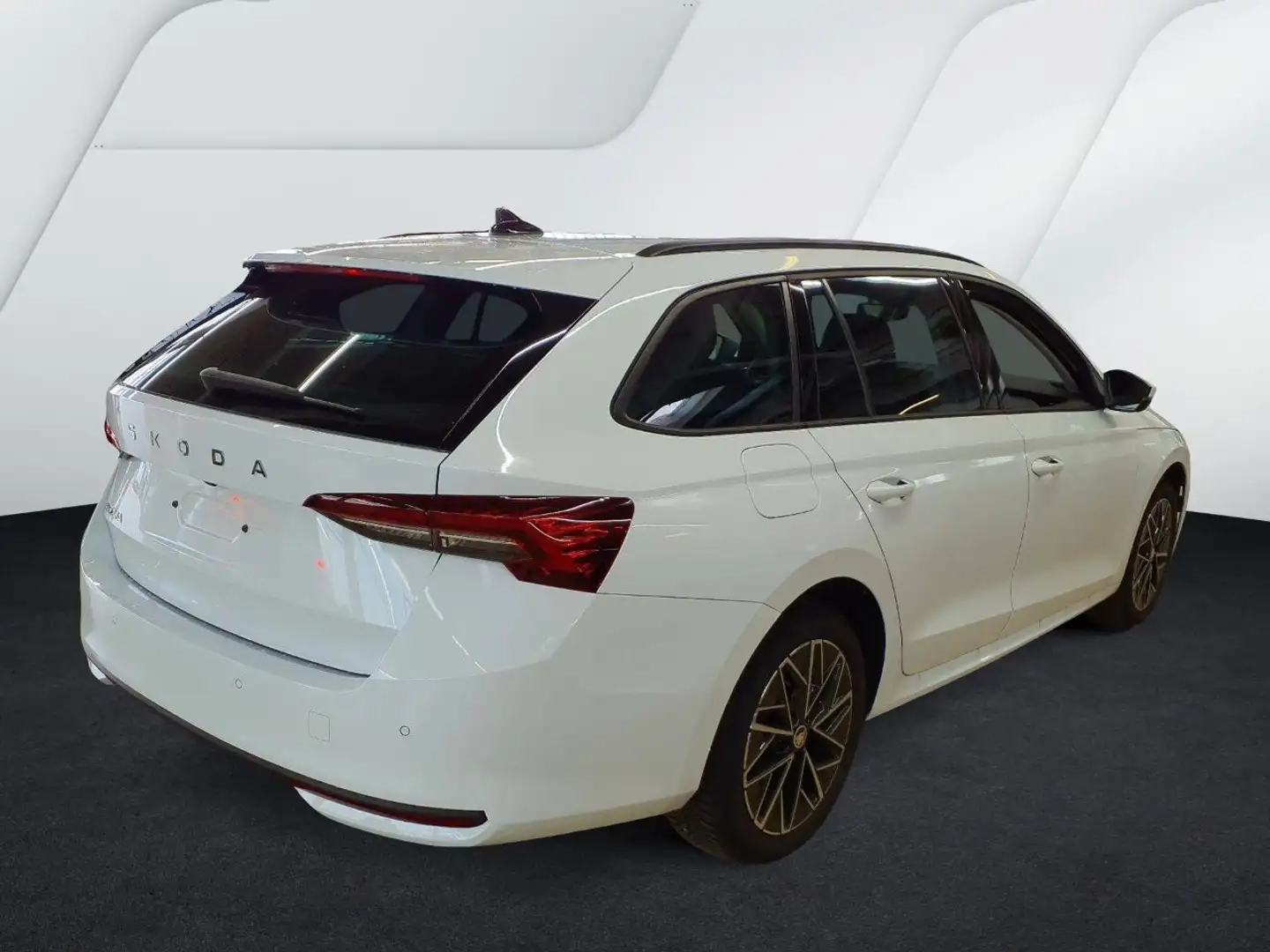 Skoda Octavia Combi 2.0 TDI DSG Selection Blanco - 2
