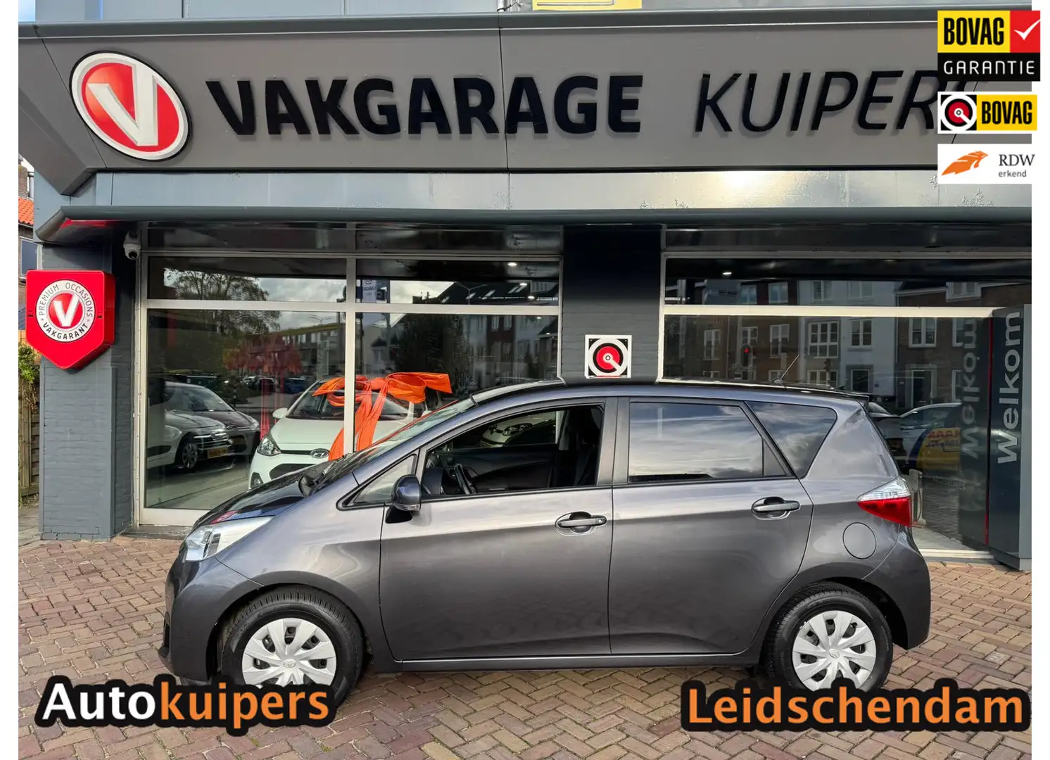 Toyota Verso-S 1.3 VVT-i Dynamic Gris - 1