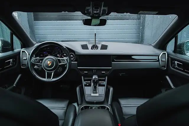 Porsche Cayenne Coupé E-Hybrid | Sport Chrono | Luftfederung | ... Ansicht 13