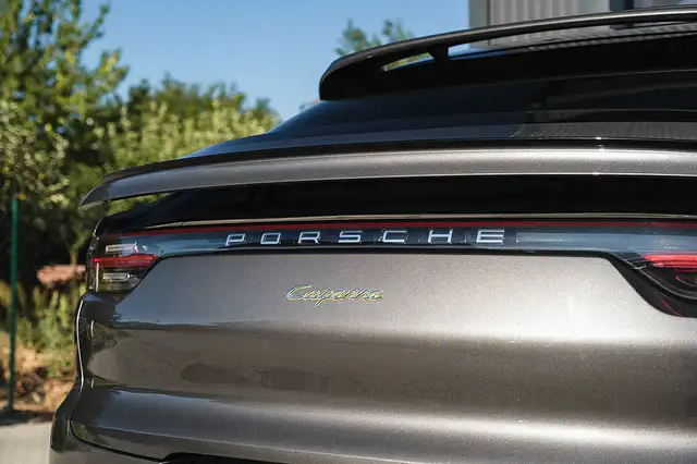 Porsche Cayenne Coupé E-Hybrid | Sport Chrono | Luftfederung | ... Ansicht 12
