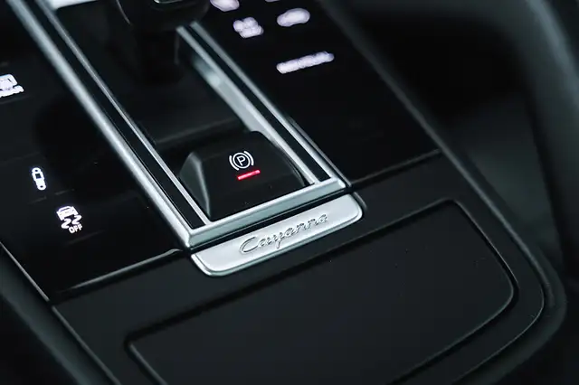 Porsche Cayenne Coupé E-Hybrid | Sport Chrono | Luftfederung | ... Ansicht 35