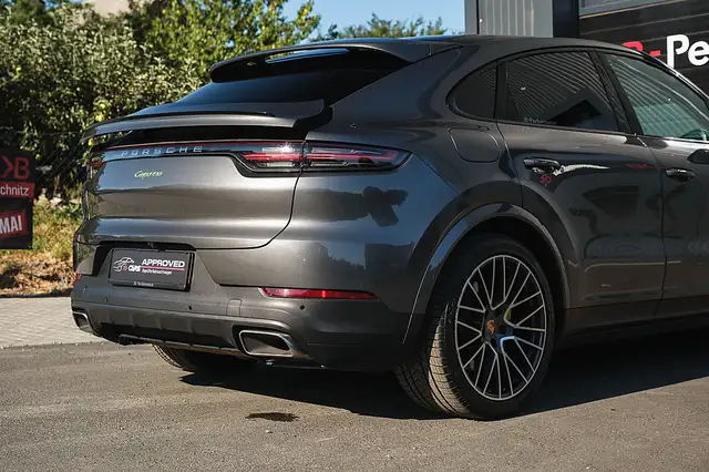Porsche Cayenne Coupé E-Hybrid | Sport Chrono | Luftfederung | ... Ansicht 10