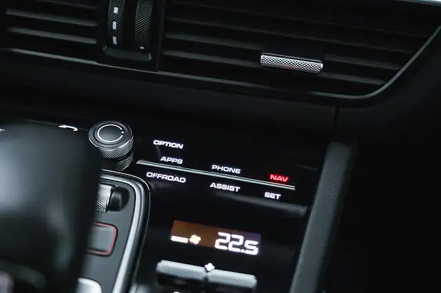 Porsche Cayenne Coupé E-Hybrid | Sport Chrono | Luftfederung | ... Ansicht 32