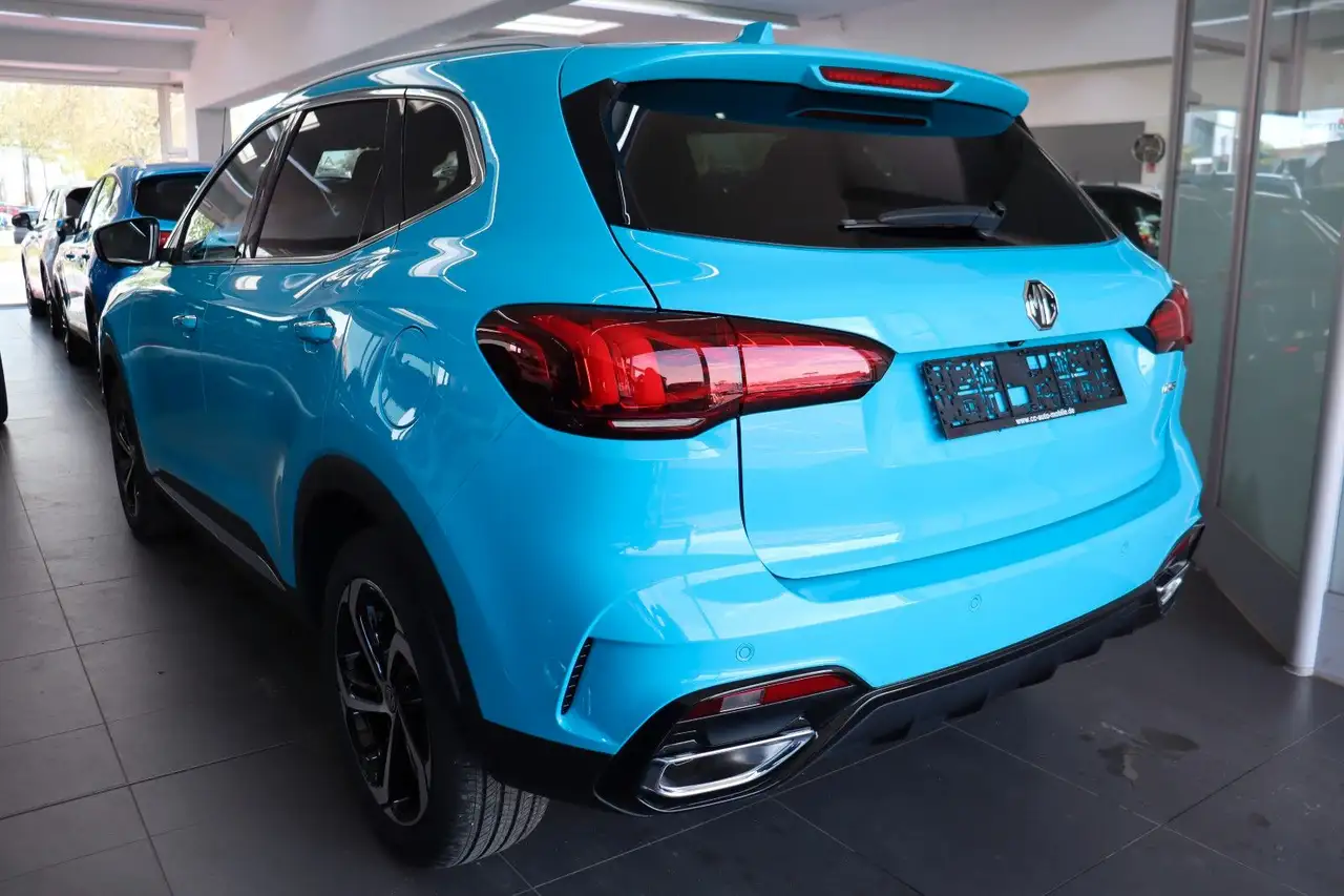 MG HS 1.5 AT Luxury Leder Navi SHZ ACC E.Heck SOFOR 6
