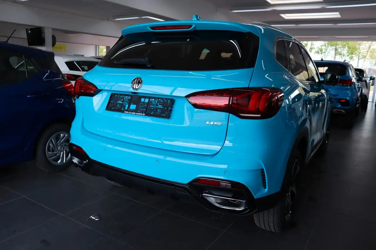 MG HS 1.5 AT Luxury Leder Navi SHZ ACC E.Heck SOFOR 4