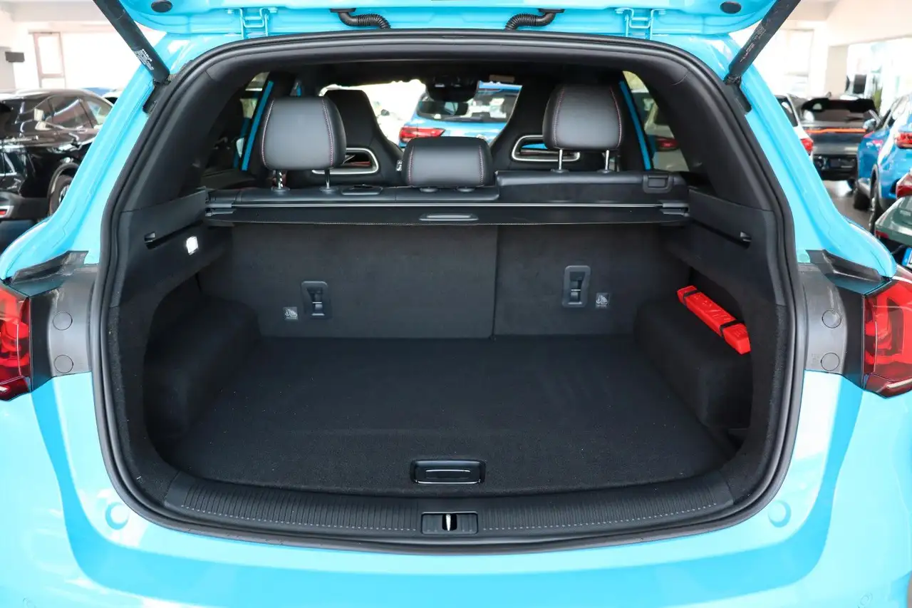 MG HS 1.5 AT Luxury Leder Navi SHZ ACC E.Heck SOFOR 15
