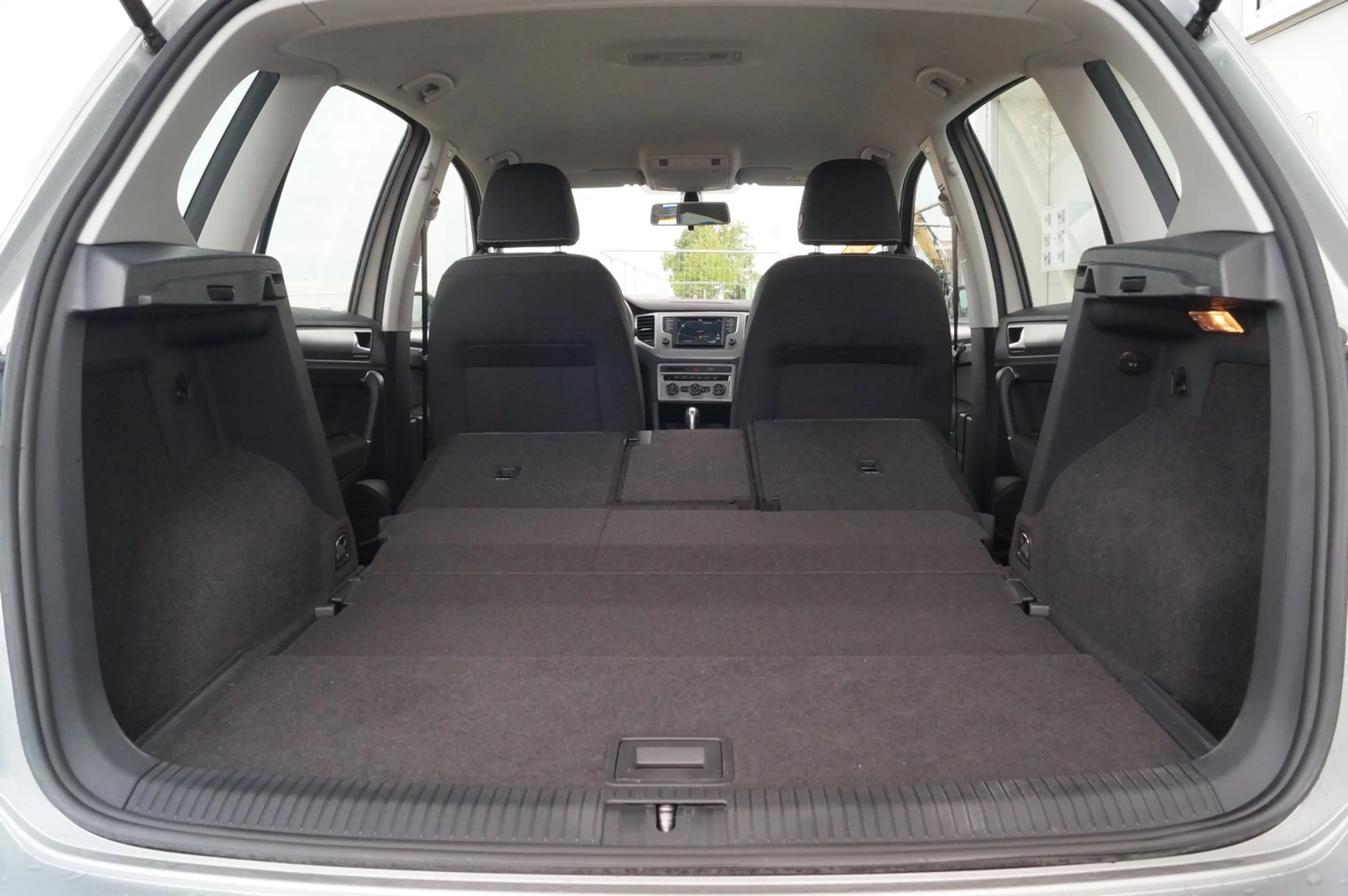 Volkswagen Golf Sportsvan Rabbit TSI DSG — photo 11