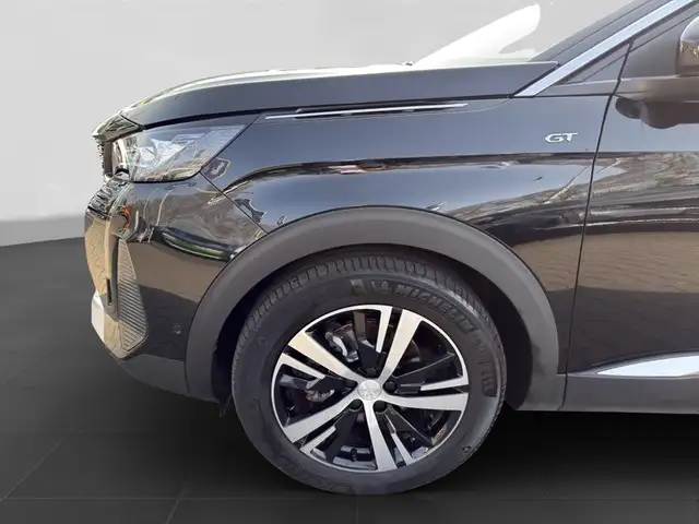 Peugeot 3008 view 7