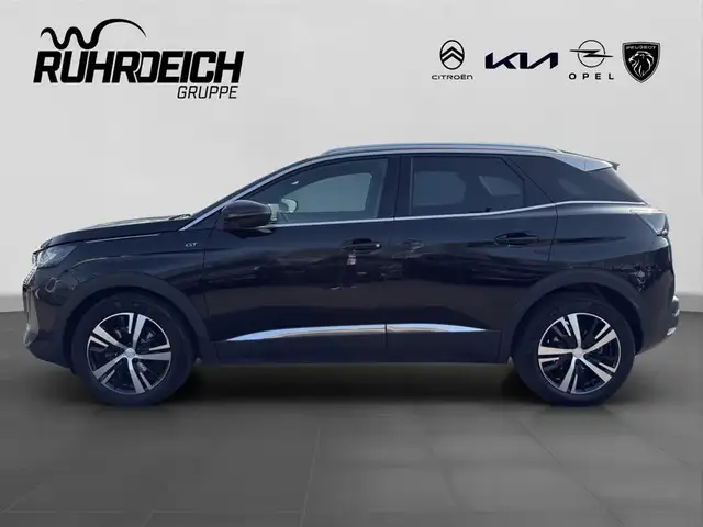 Peugeot 3008 view 2