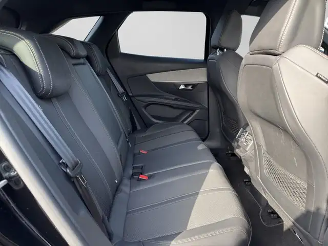 Peugeot 3008 view 15