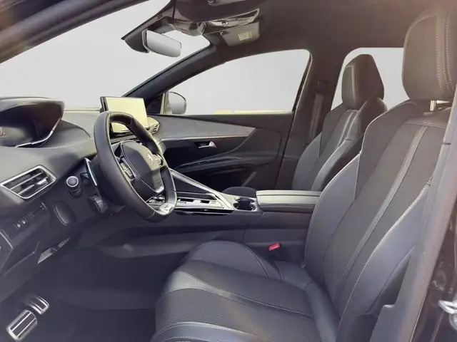 Peugeot 3008 view 8