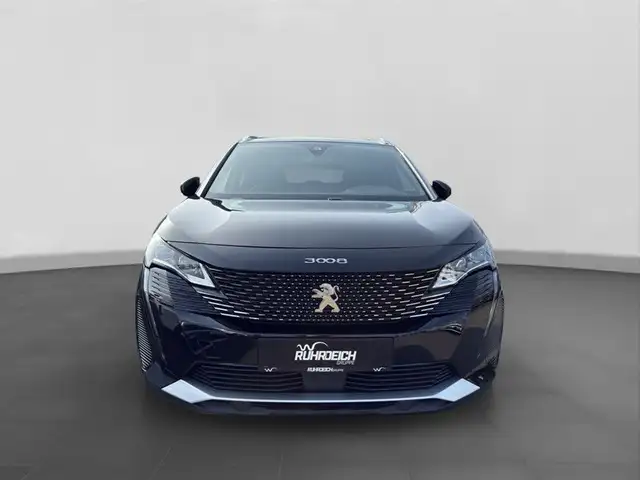 Peugeot 3008 view 6
