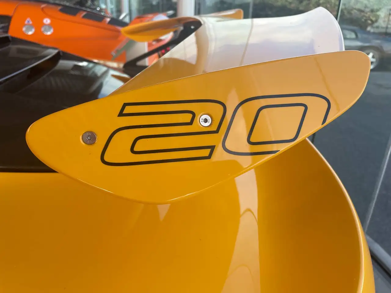 Lotus Exige 2021 — фото 11
