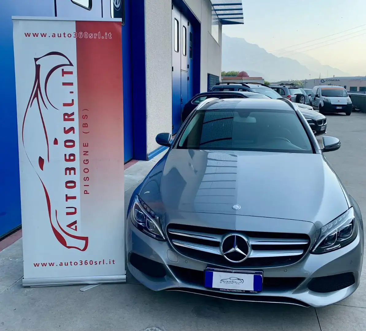 Mercedes-Benz C 200 d S.W. Premium AMG EURO 6 Gris - 1