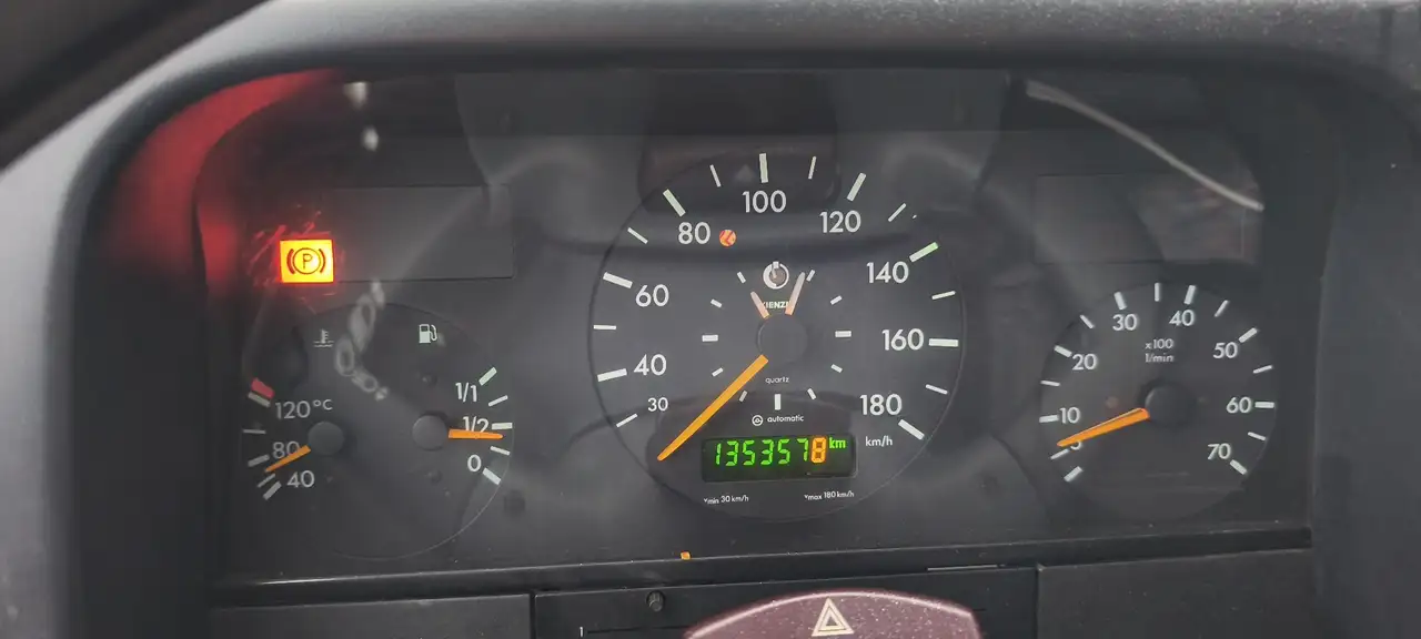 Mercedes-Benz Sprinter 412 D 904.463, foto 6