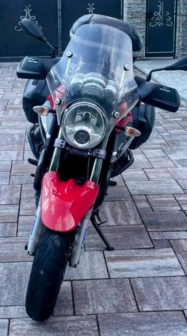 Moto Guzzi Breva 1100 Rojo - 1