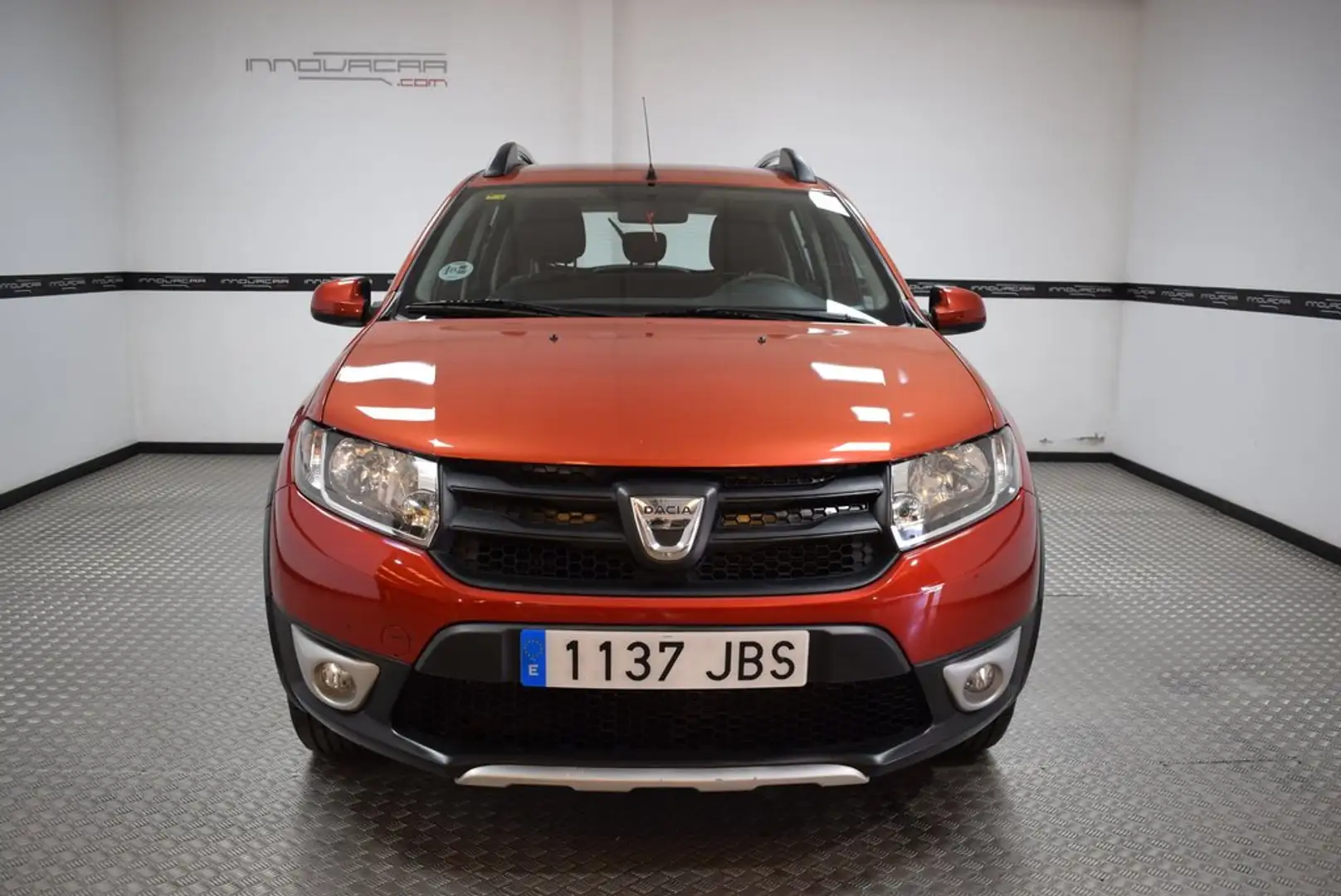 Dacia Sandero Stepway dCi 90 Mauve - 2