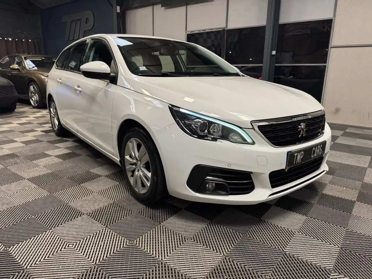 Peugeot 308 ii 1.6 BlueHDi 100ch S\u0026S Active