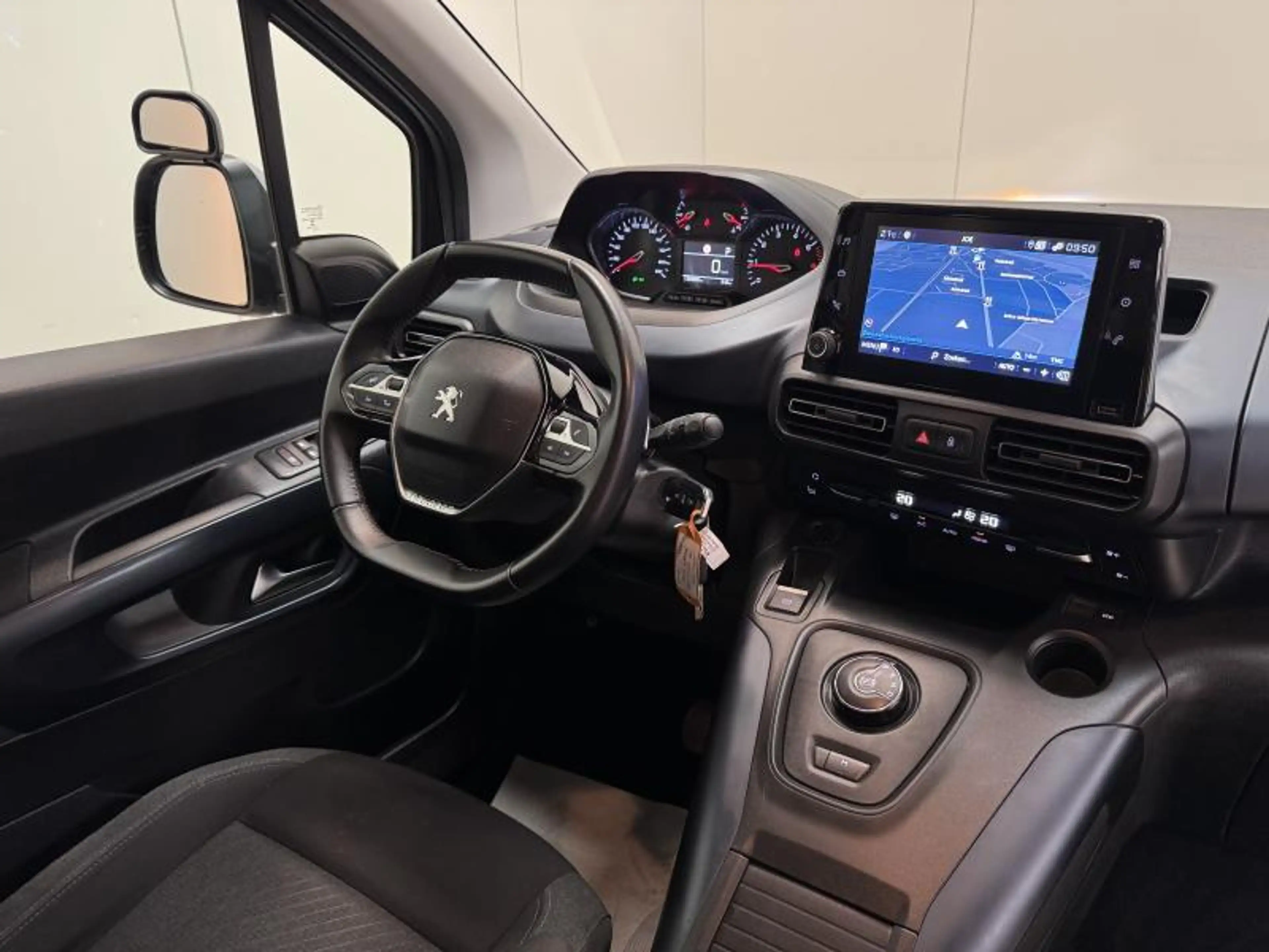 Peugeot Rifter 1.2i STD Allure S&S LED|GPS|PDC|CRUISE|CARPLAY... — photo 19