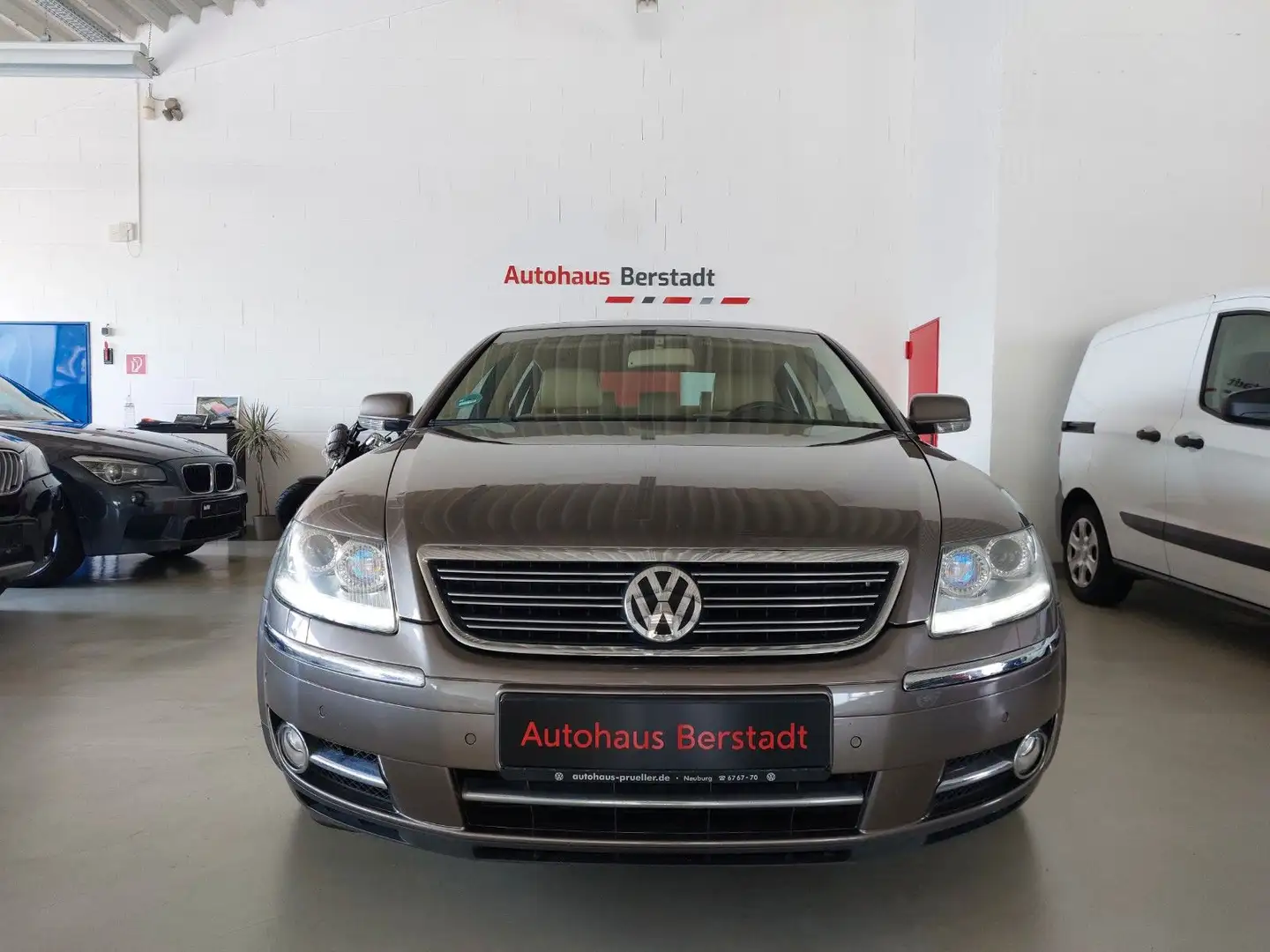 Volkswagen Phaeton V6 TDI 4Motion Barna - 2