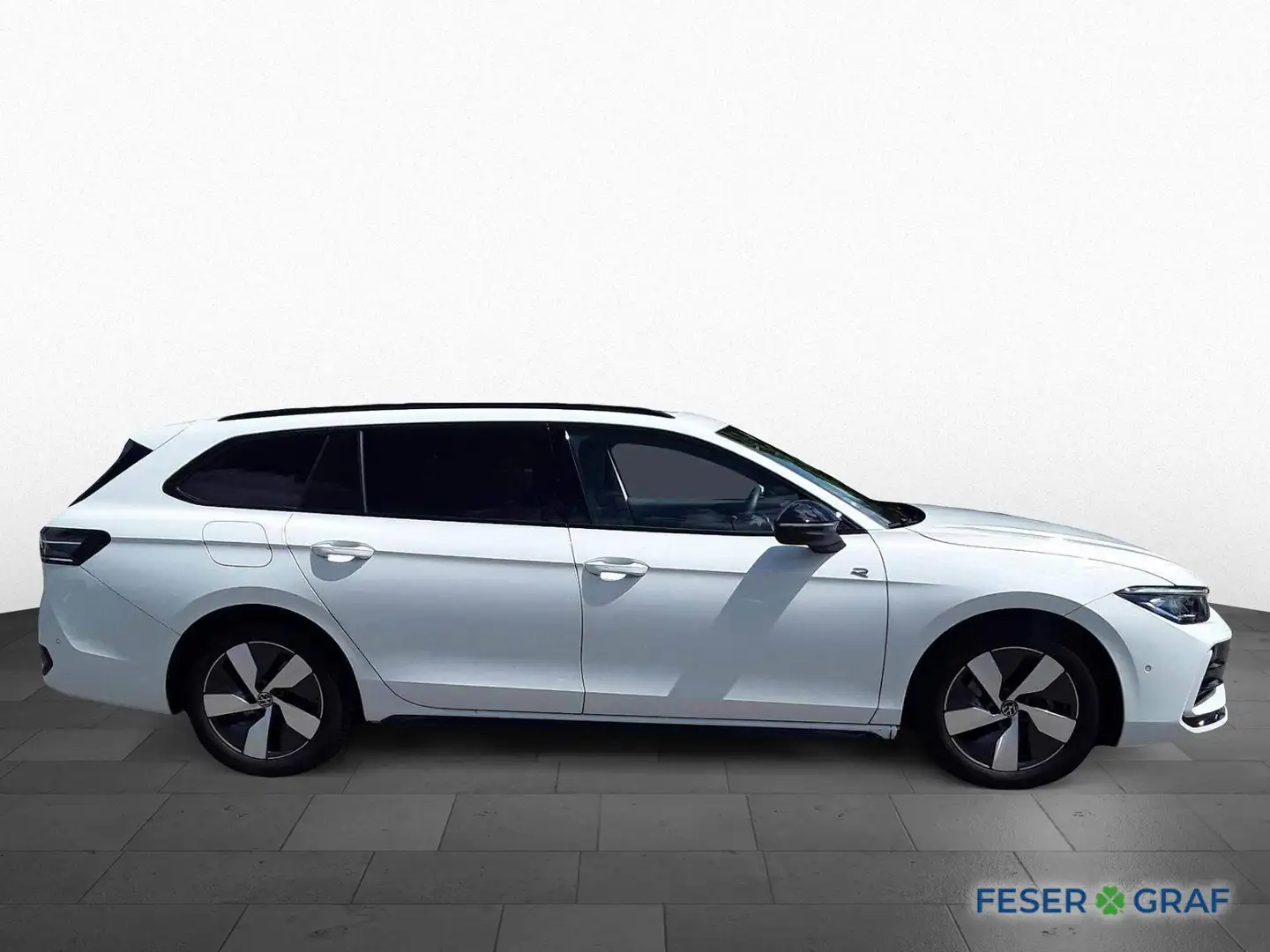 Volkswagen Passat Variant 2.0 TDI R-LINE DSG AHK PANO NAVI Weiß - 2