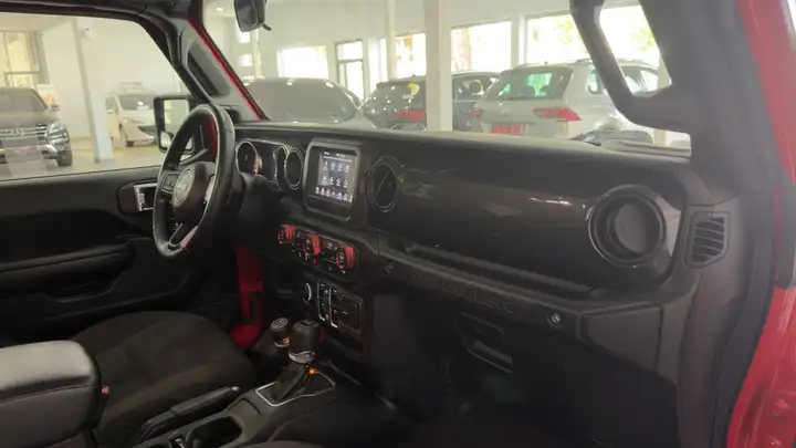 Jeep Wrangler 2021, foto 10
