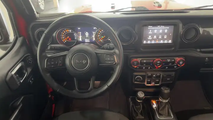Jeep Wrangler 2021, foto 17