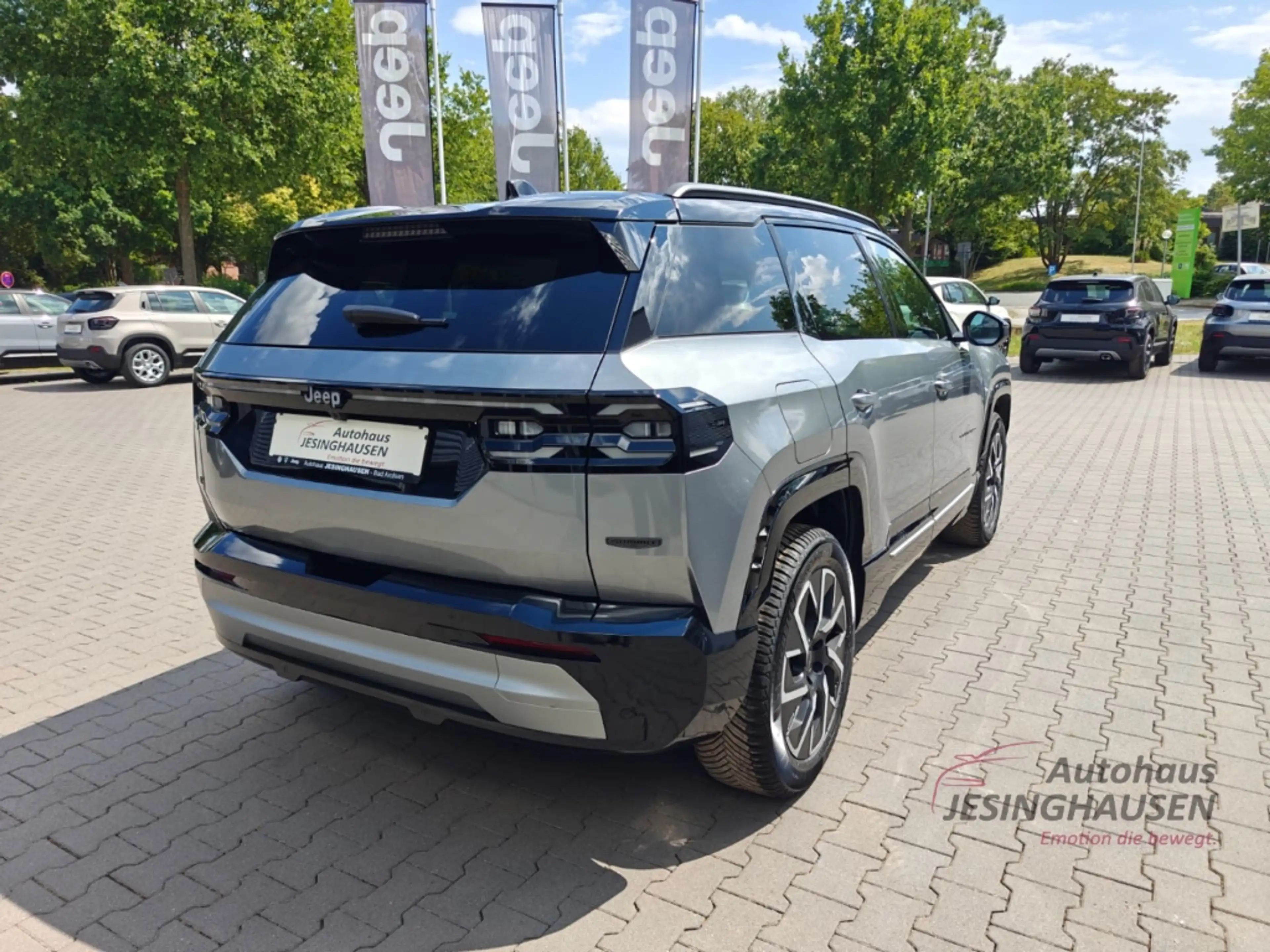 Jeep Compass Summit Plug-In Hyb.+Focal +Performance-LED+ El. He — photo 5