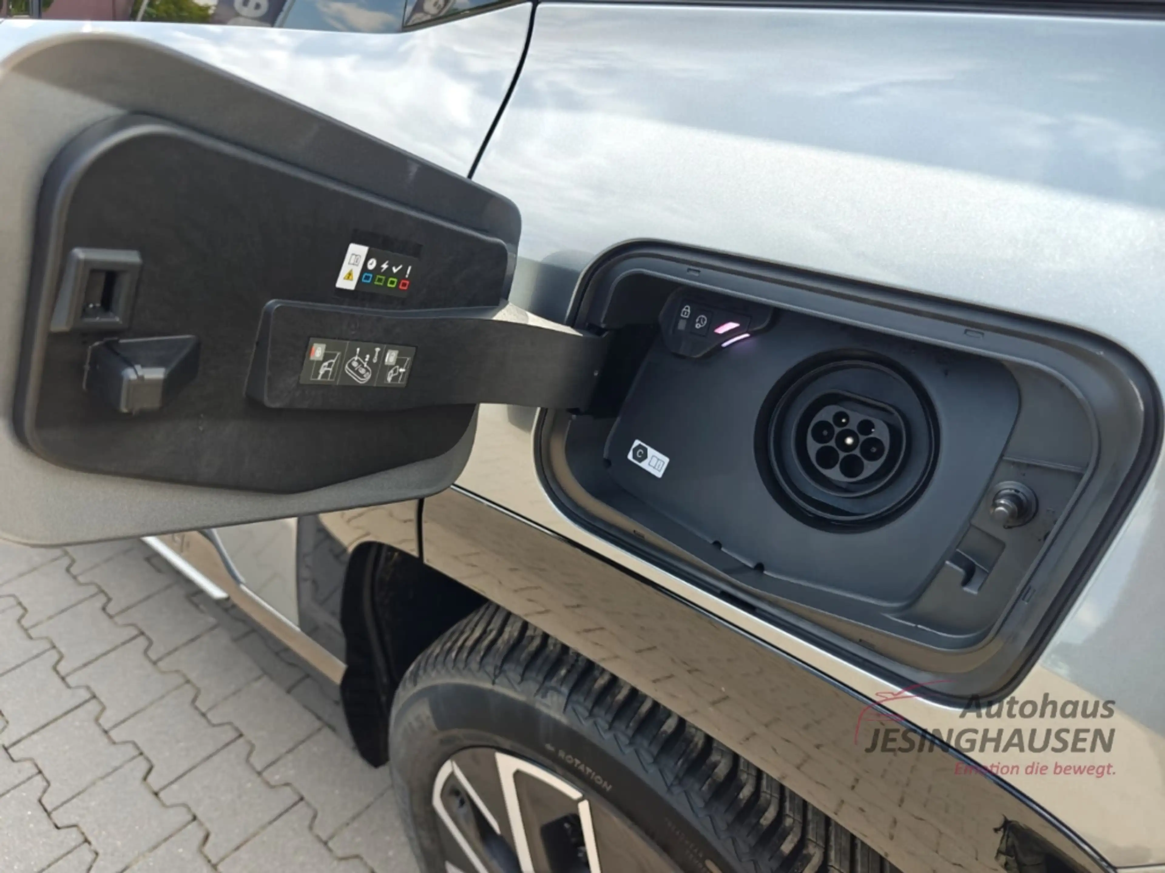 Jeep Compass Summit Plug-In Hyb.+Focal +Performance-LED+ El. He — photo 13