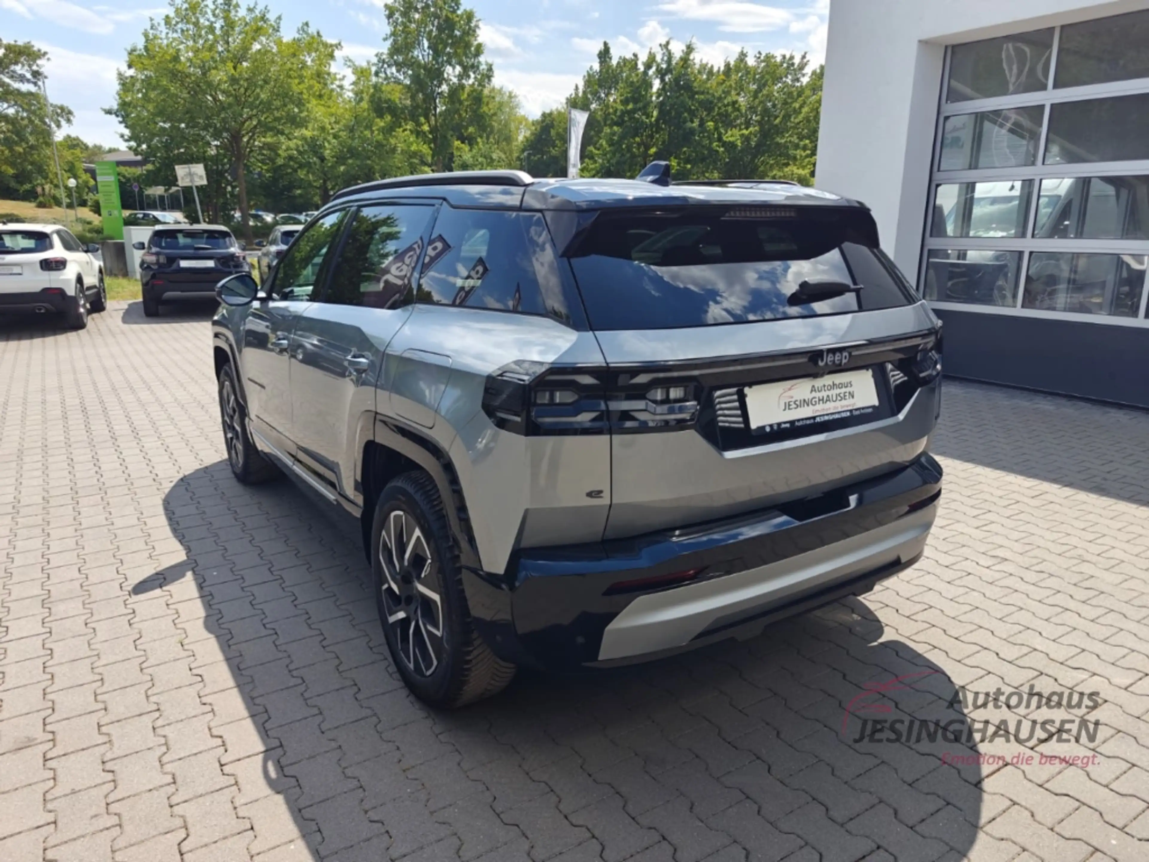 Jeep Compass Summit Plug-In Hyb.+Focal +Performance-LED+ El. He — photo 12