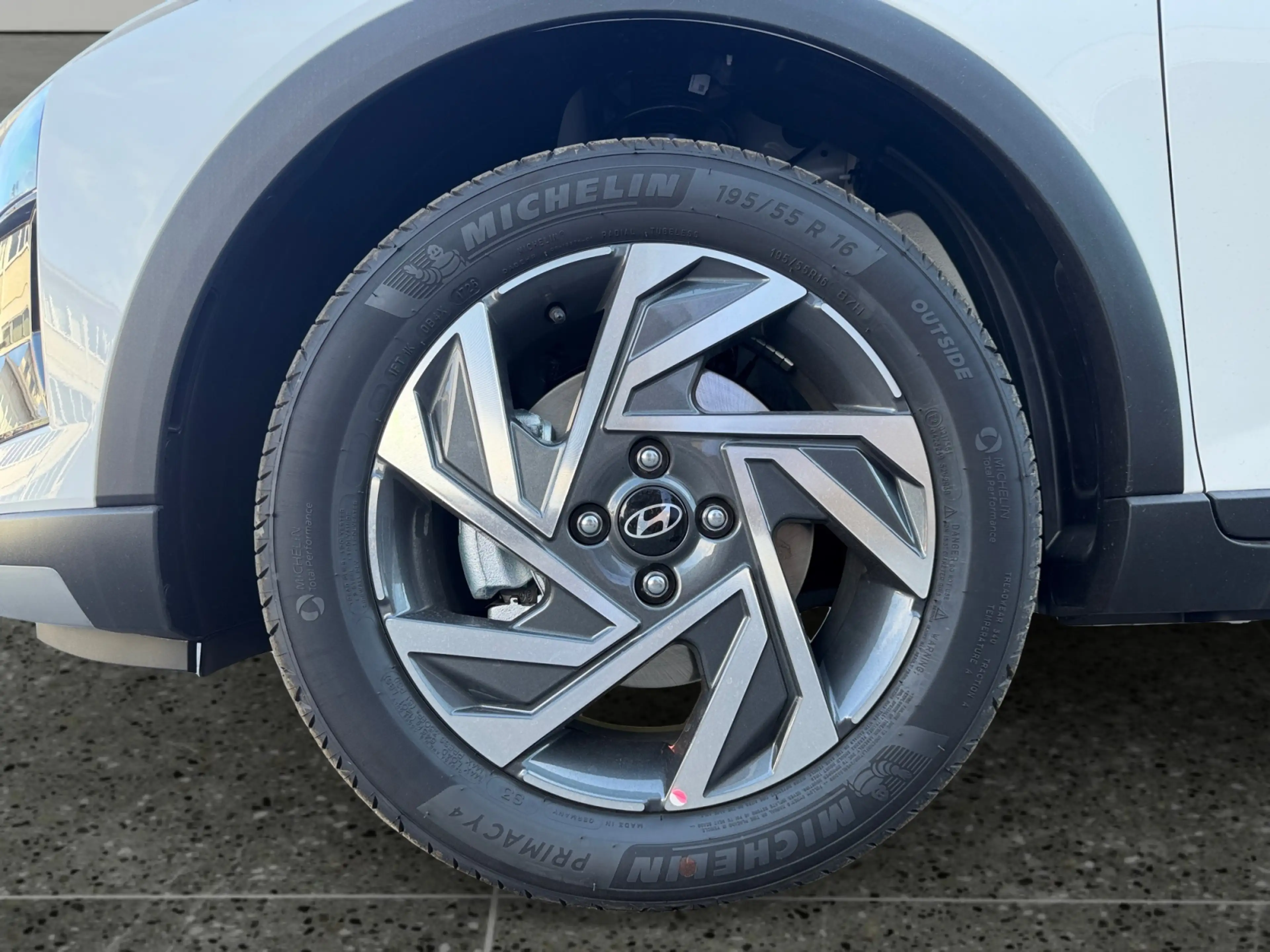 Hyundai BAYON Comfort Line 1.0 T-GDI — photo 15