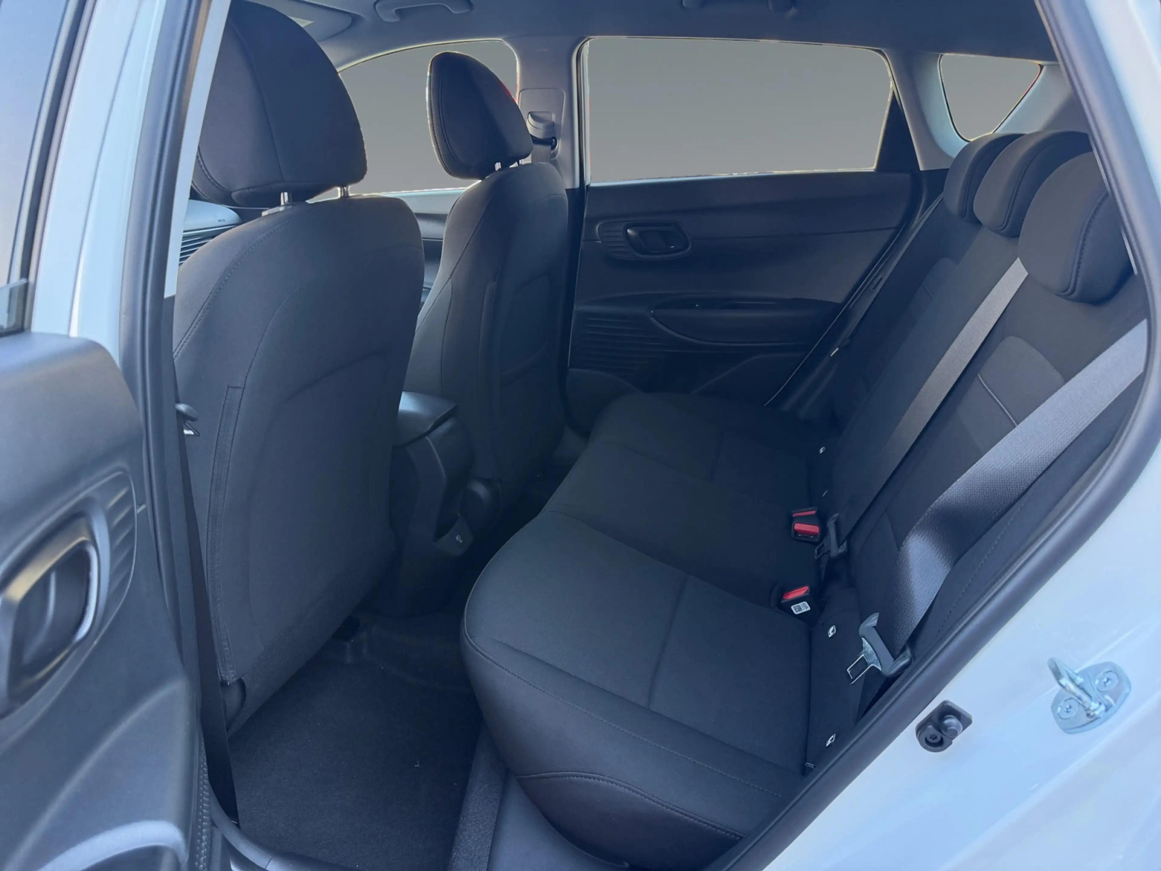 Hyundai BAYON Comfort Line 1.0 T-GDI — photo 13