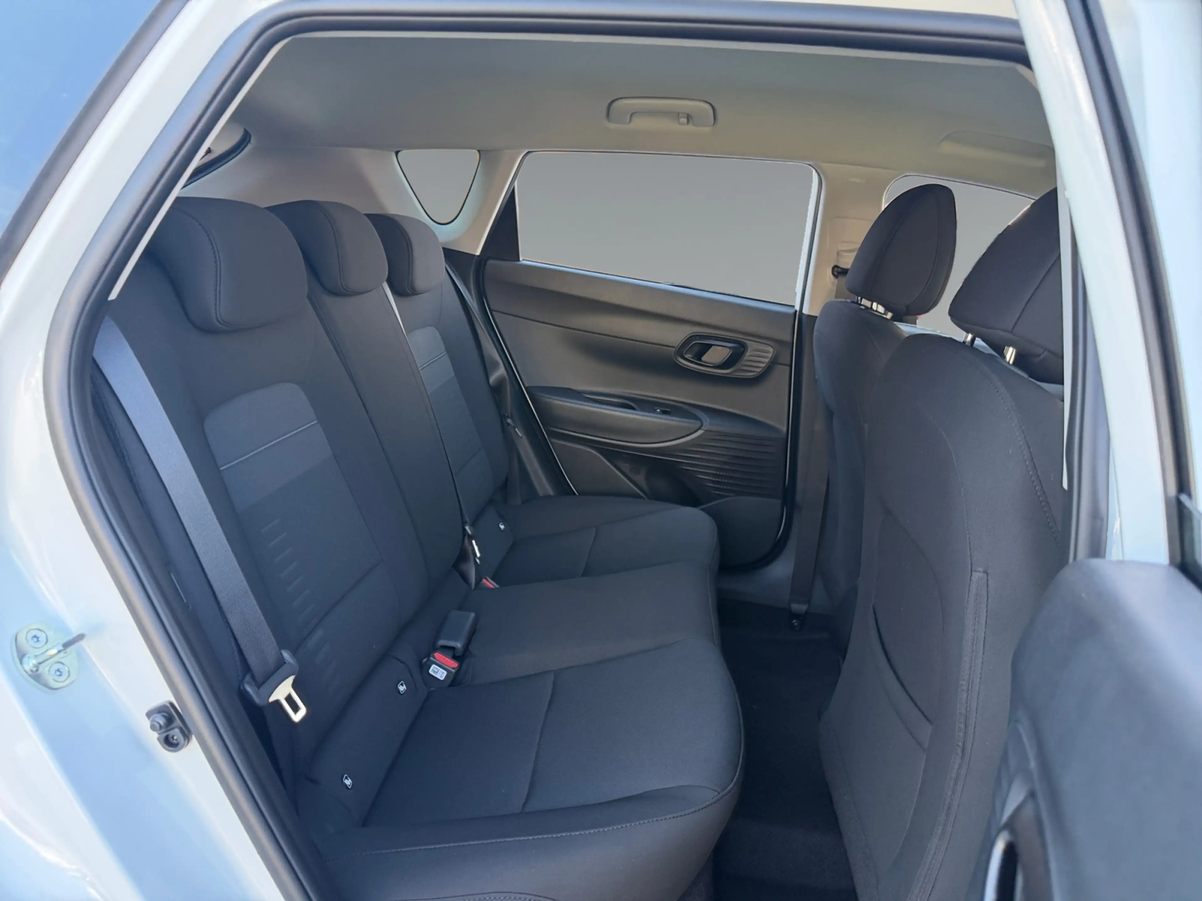 Hyundai BAYON Comfort Line 1.0 T-GDI — photo 14