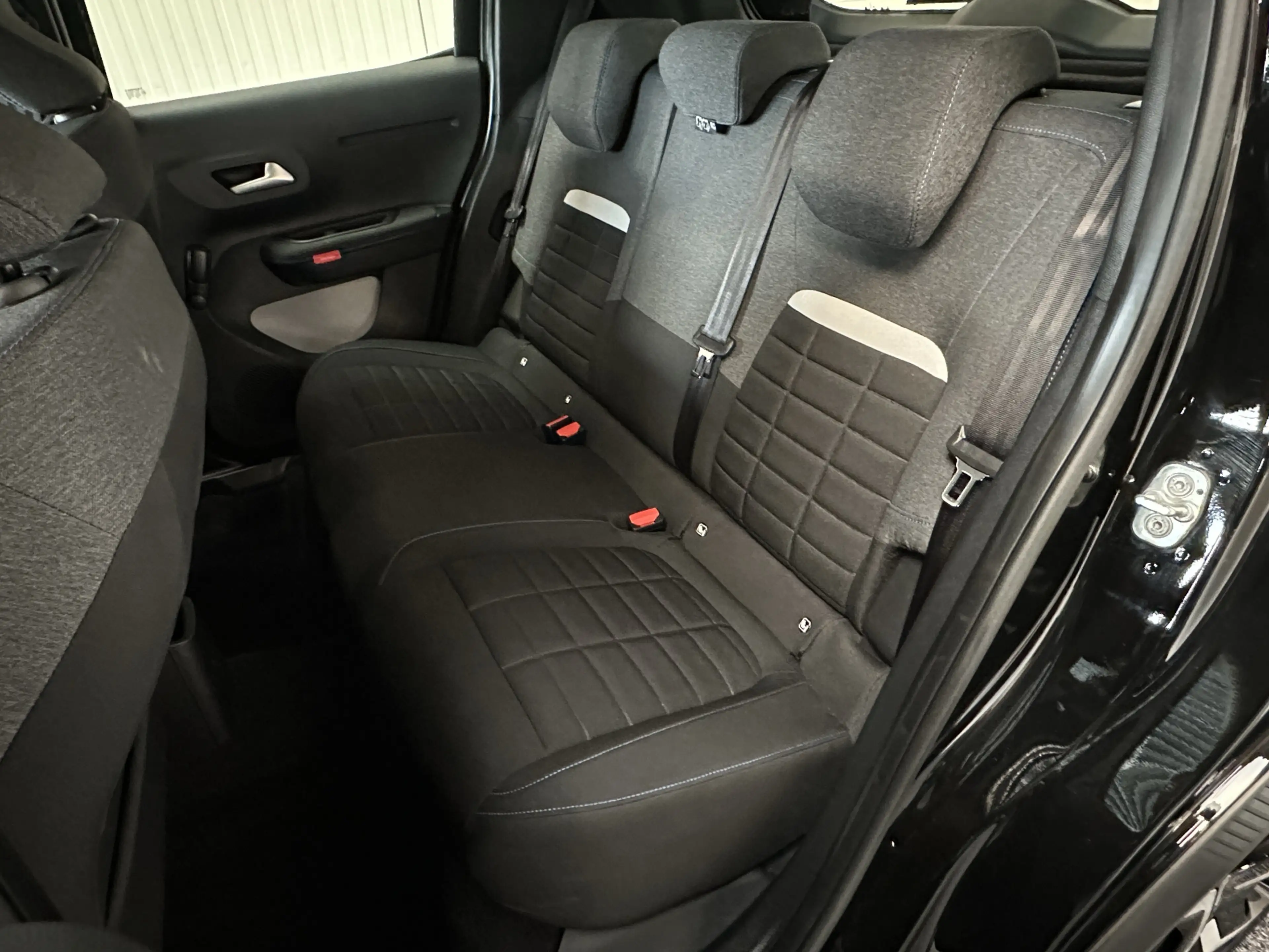 Citroen C3 1.2 TURBO PLUS 100PK NIEUW MODEL 2025 50 STUKS OP — photo 17