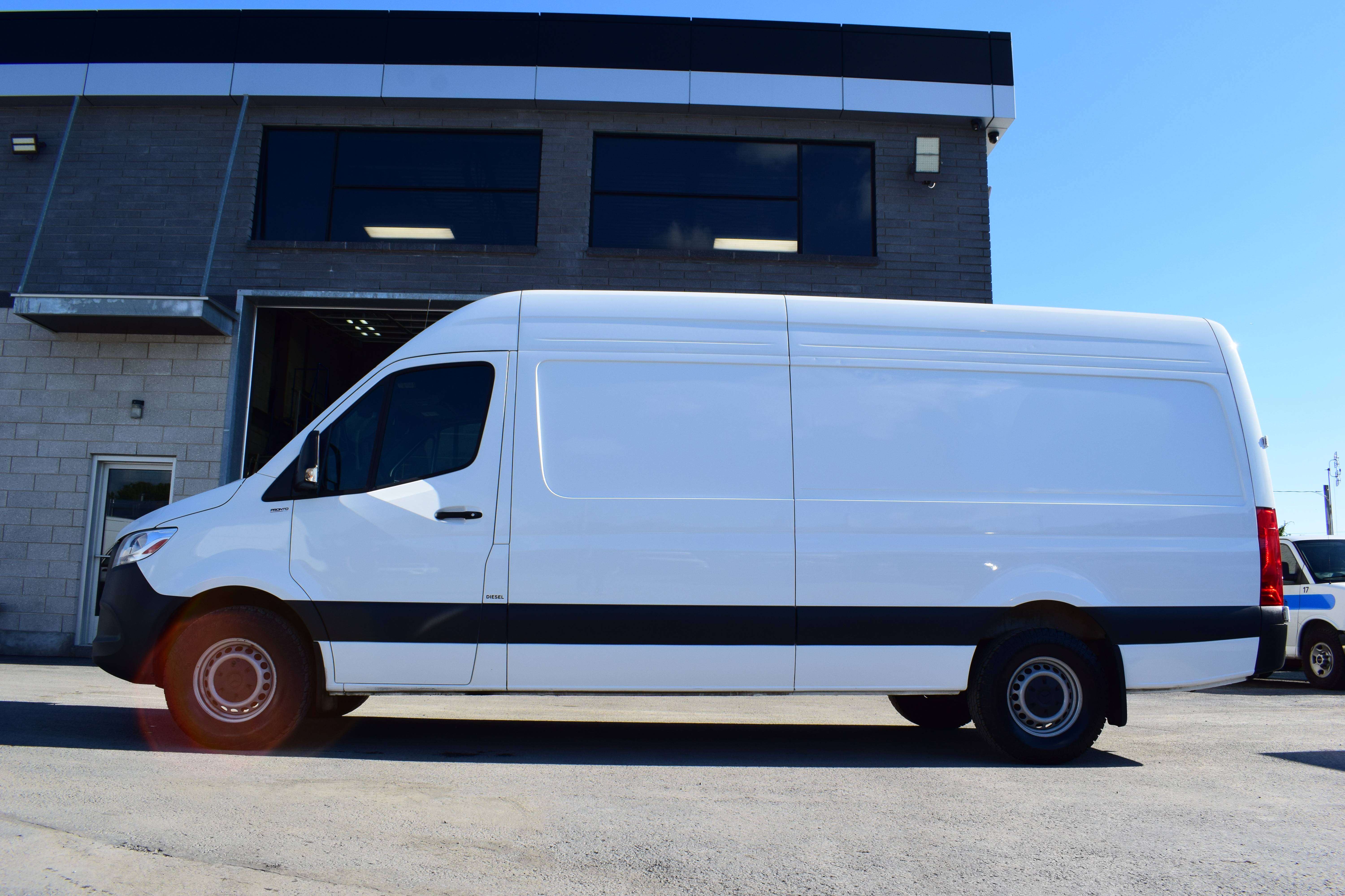 2024 Mercedes-Benz Sprinter Cargo Van