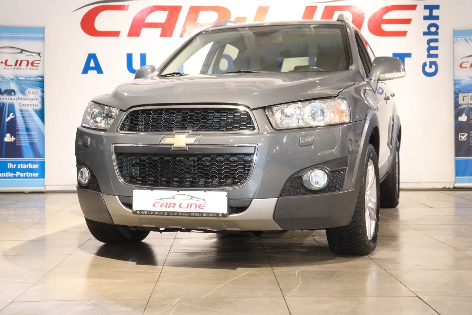 Chevrolet Captiva 2.2 D LT+*7-Sitzer*Automatik*AHK 1,7t* Gris - 1