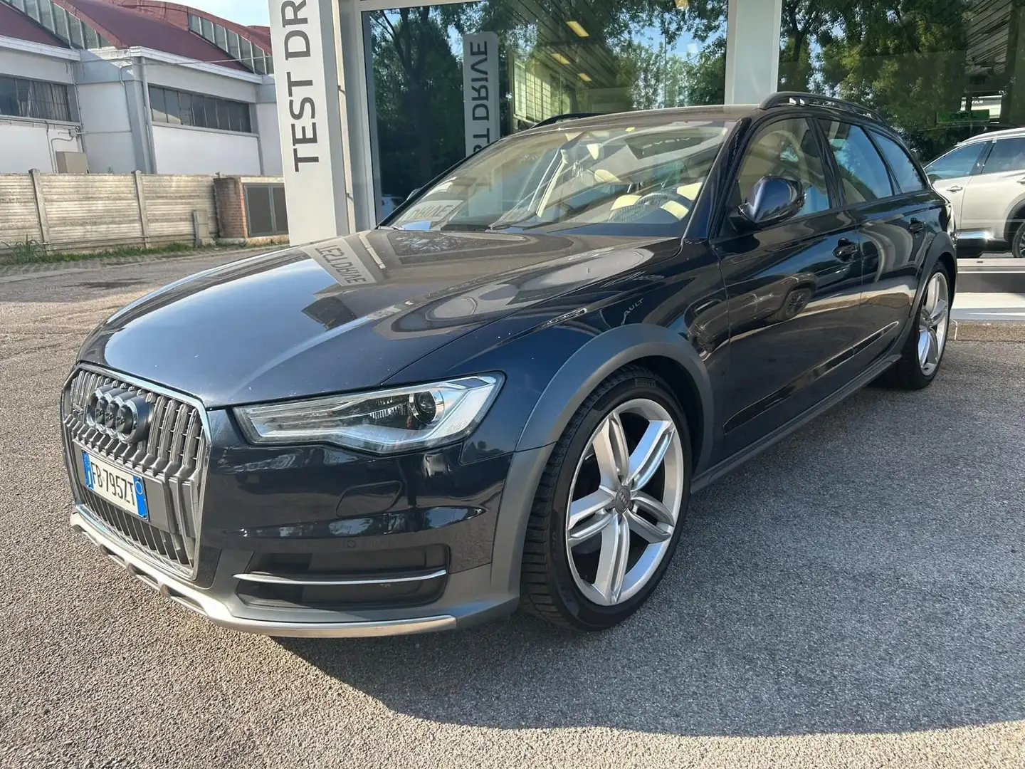 Audi A6 allroad 3.0 TDI 272 CV S tronic - 1