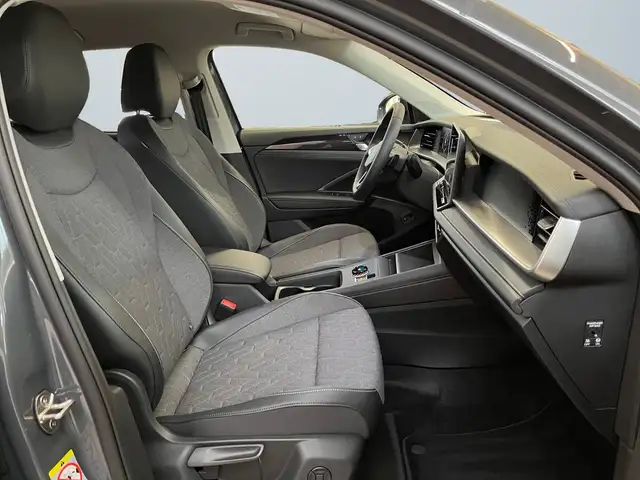 Volkswagen Tayron view 10