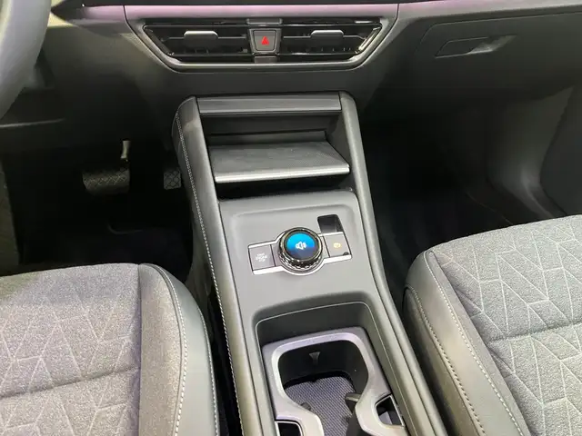 Volkswagen Tayron view 9