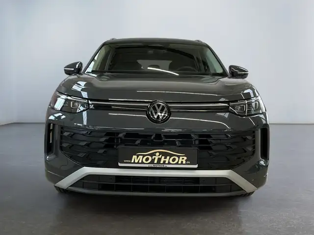 Volkswagen Tayron view 6