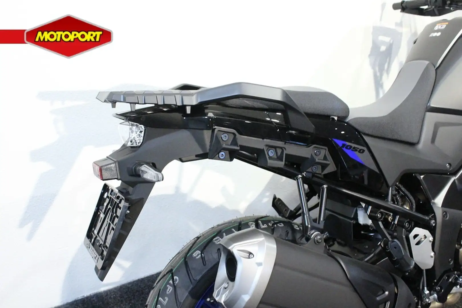Suzuki V-Strom 1050 Negru - 2