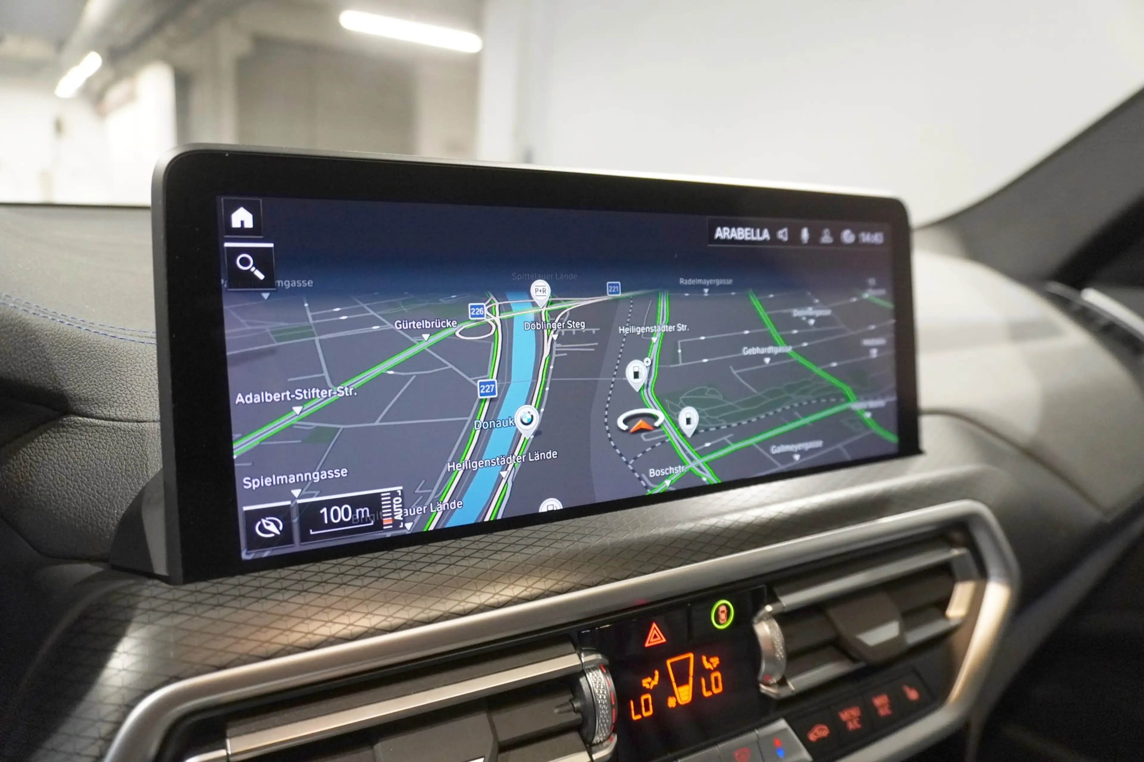 BMW X3 xDrive20d — photo 14