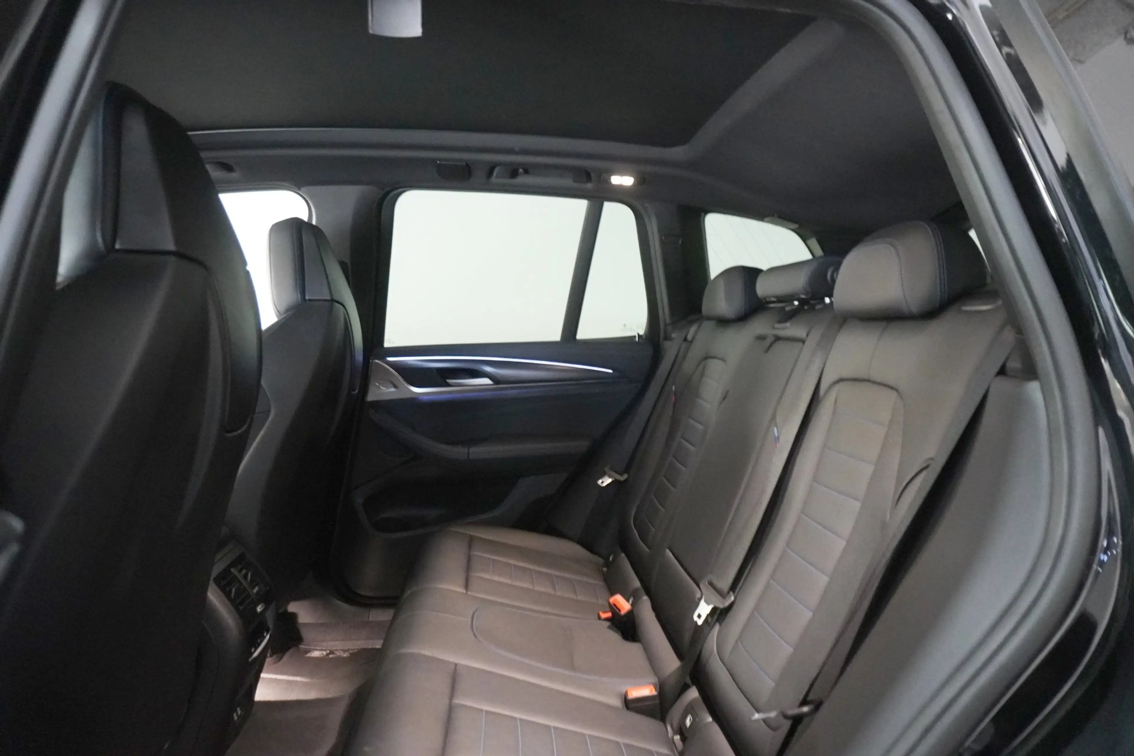 BMW X3 xDrive20d — photo 9