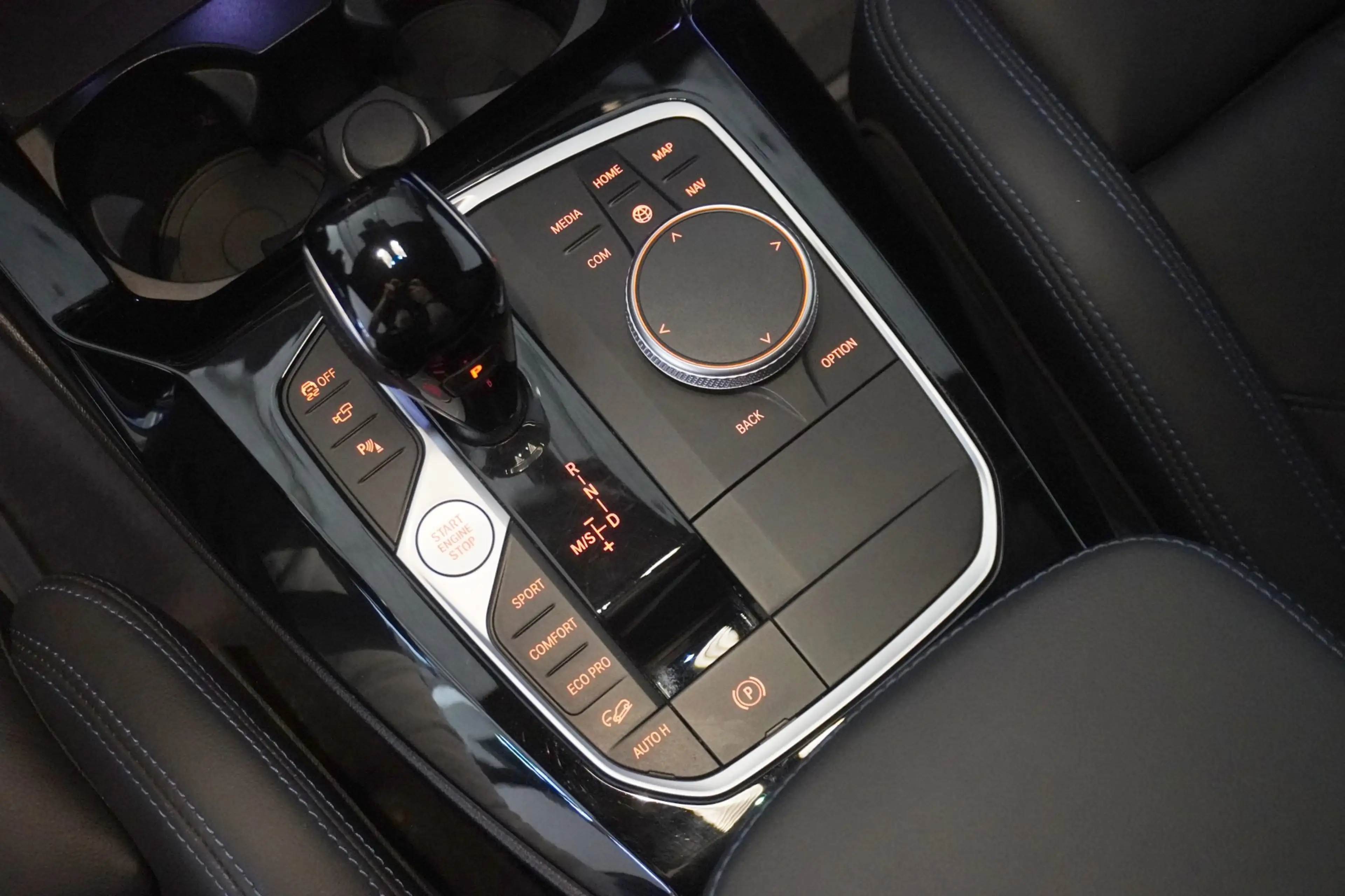 BMW X3 xDrive20d — photo 12