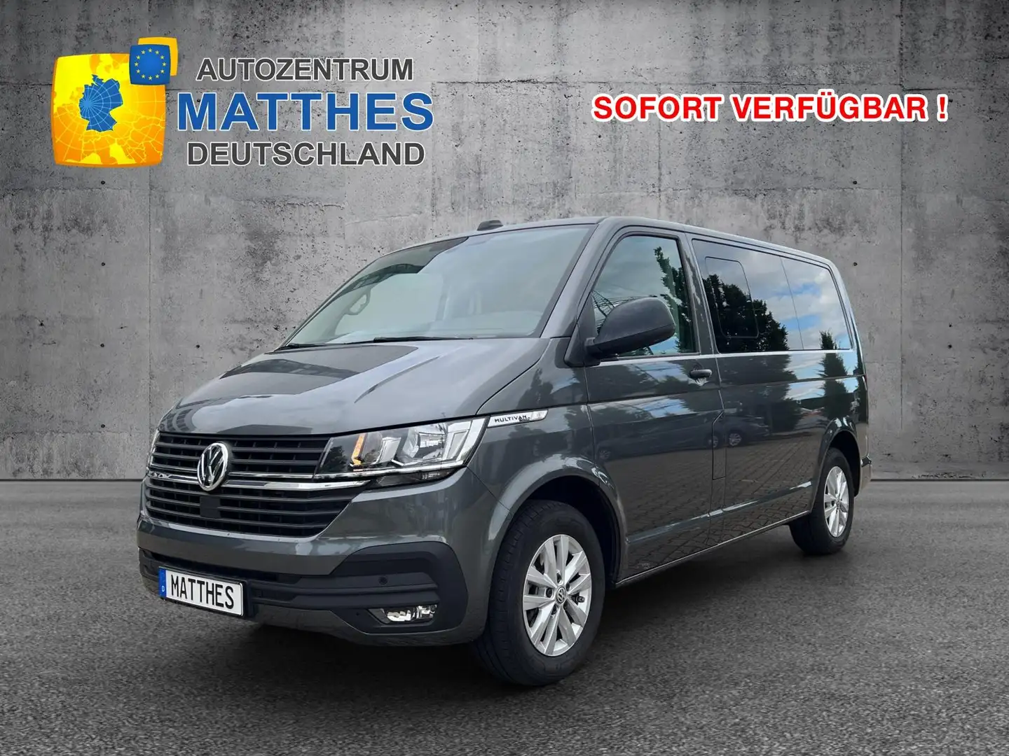 Volkswagen T6.1 Multivan Trendline FWD 2.0 TDI Grau - 1
