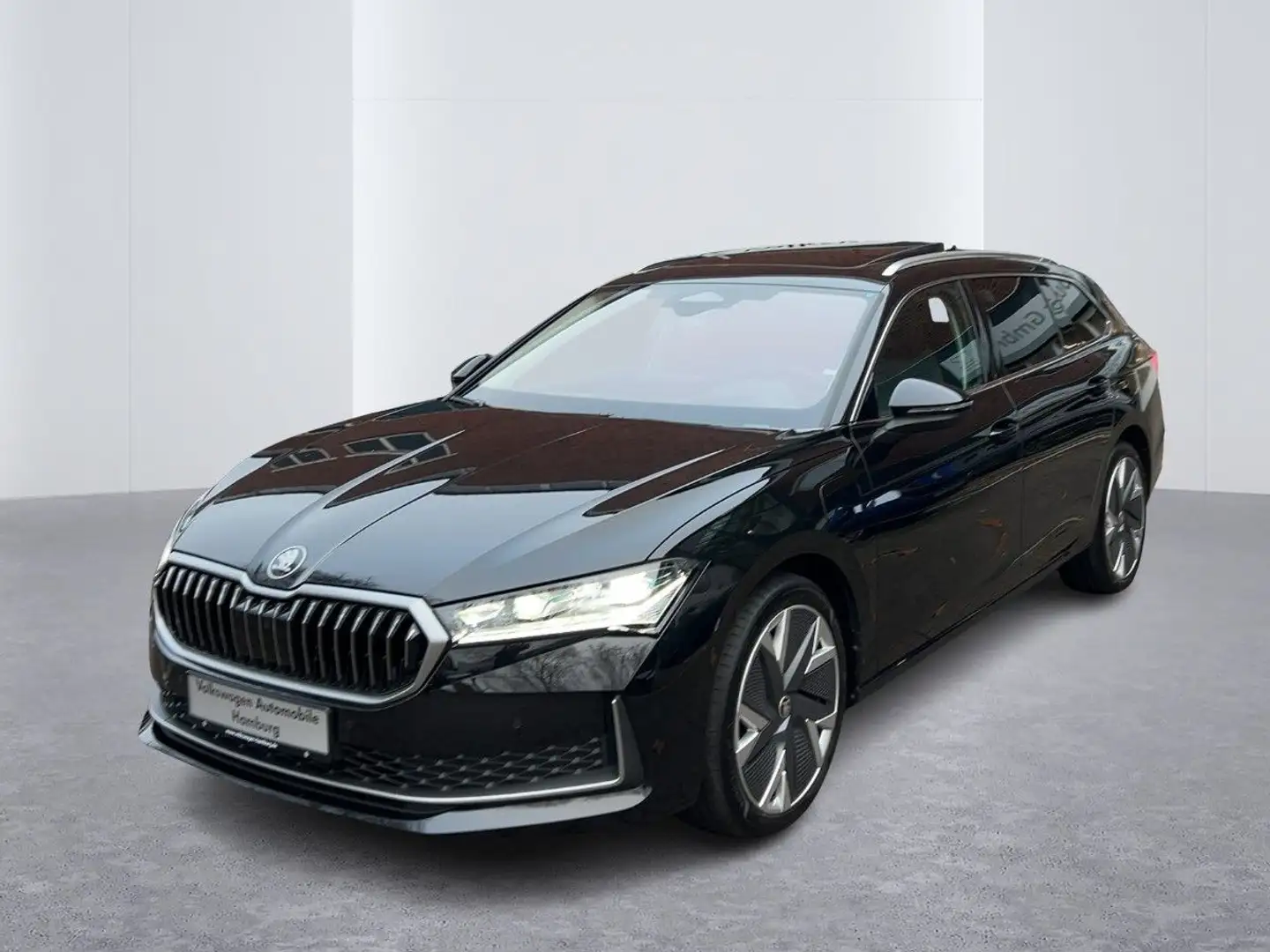 Skoda Superb Combi Selection 1.5 TSI iV DSG Panorama Schwarz - 2