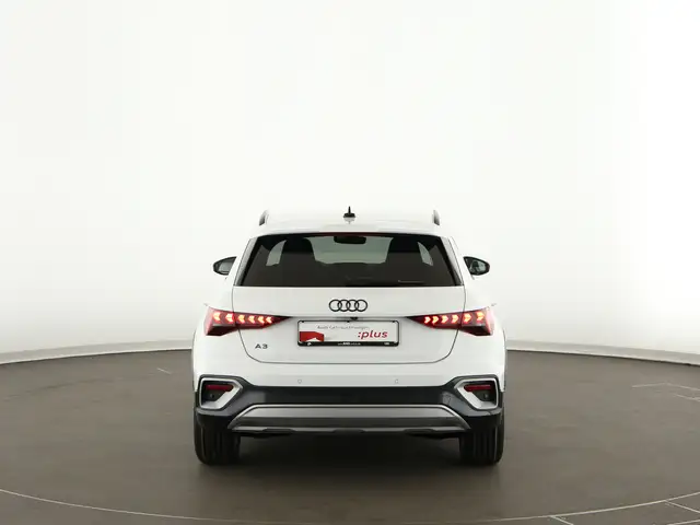 Audi A3 view 5