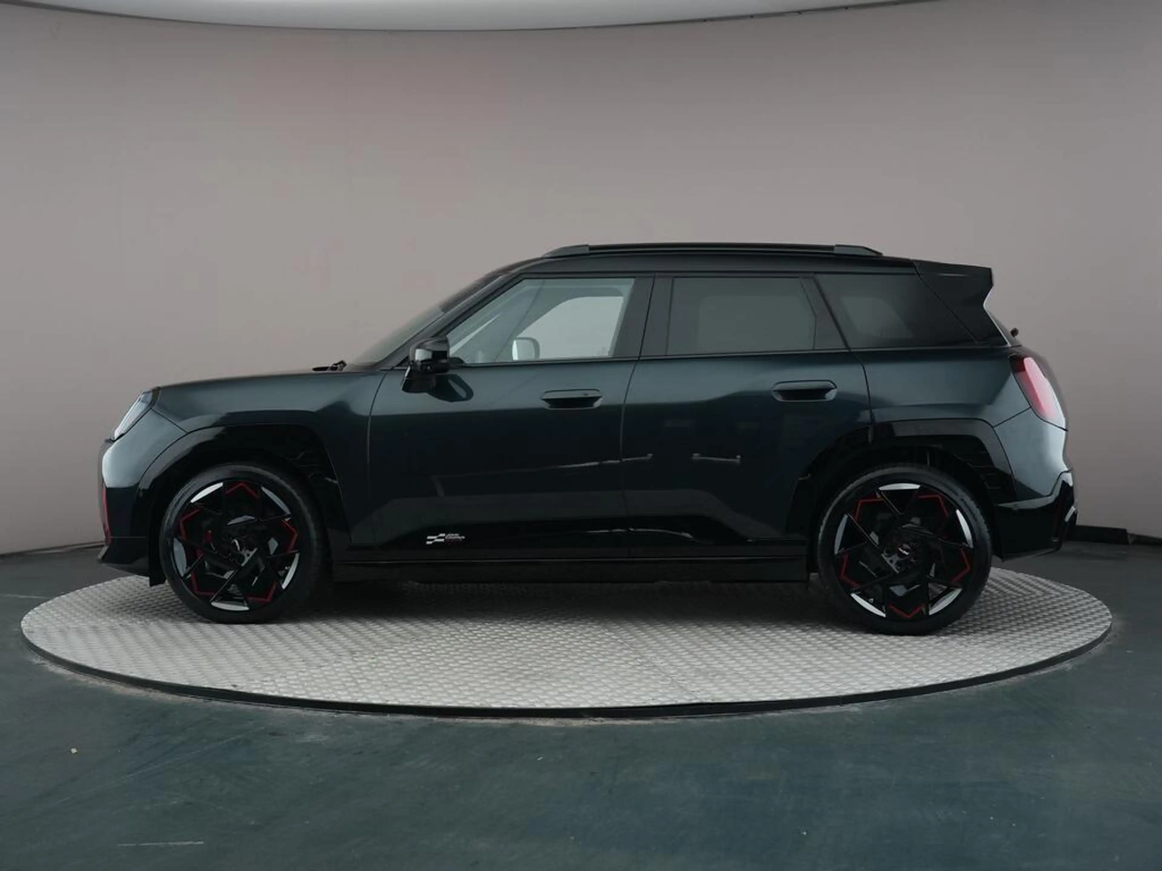 MINI Aceman E JCW John Cooper Works XL 54.2 kWh — photo 8