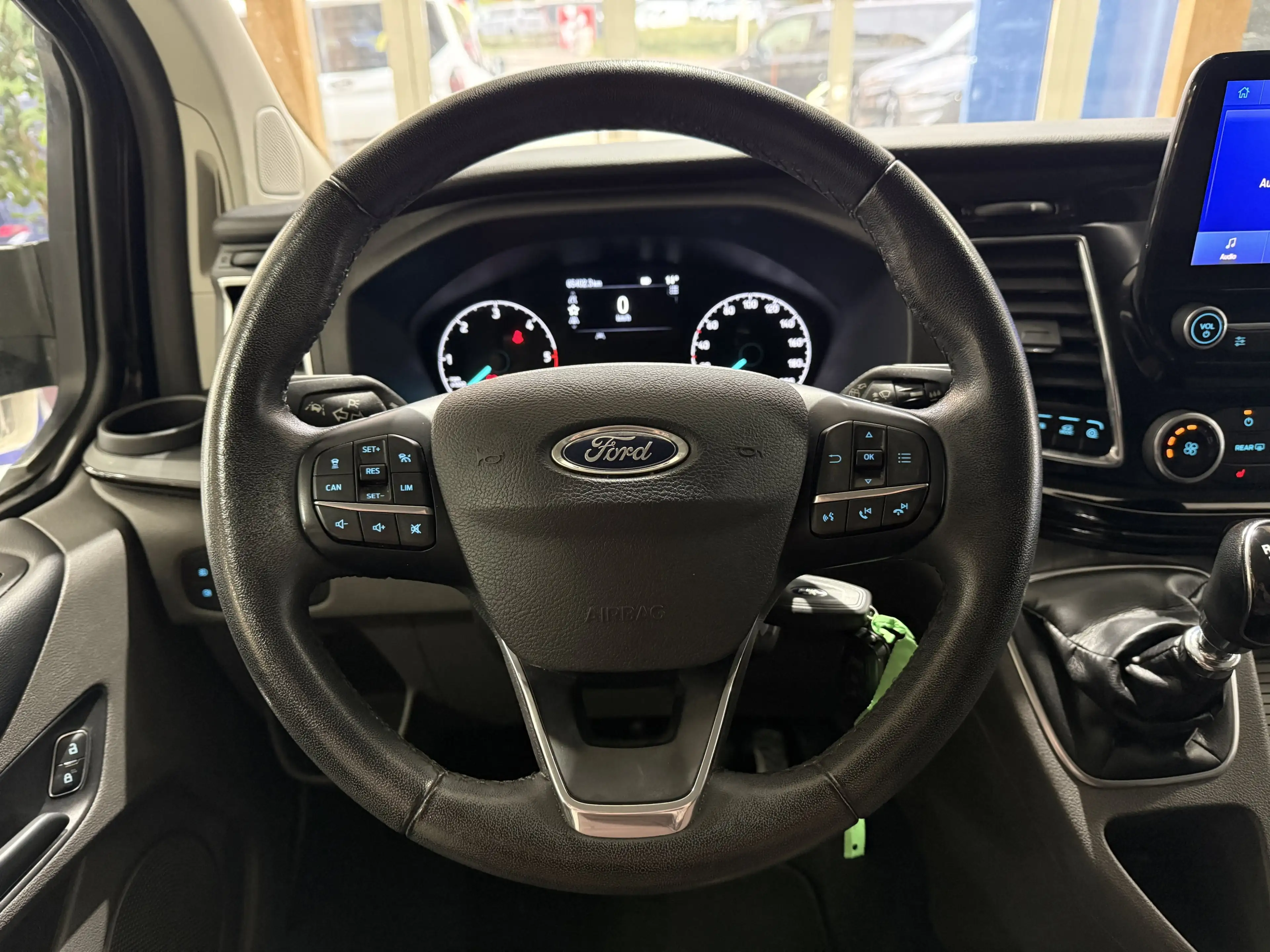 Ford Tourneo Custom Sport L2 Bi-Xenon / ACC / BLIS / RFK — photo 14